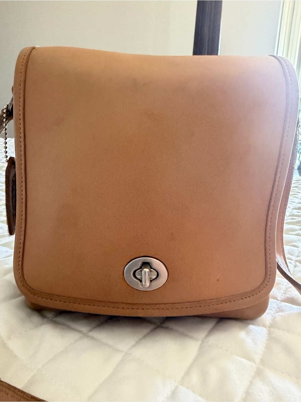 Vintage Coach Tan Leather Companion Crossbody with Silver Turn-Lock